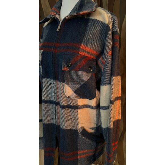 Vintage Mackinaw Woolens plaid wool jacket. Unsized. - Picture 3 of 11